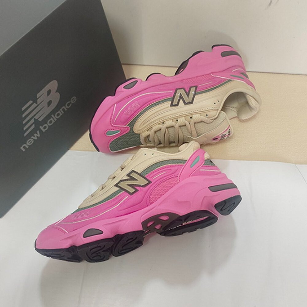 New Balance Real Pink 1000